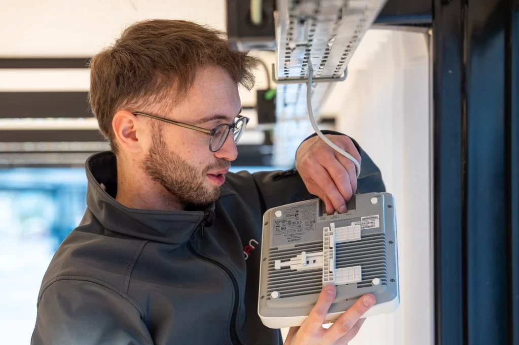 Intervention sur le site informatique de l'A6K