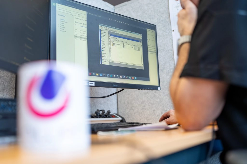 Assistance via Service Desk